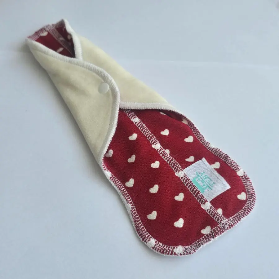 Teby rood hart nacht dicht.webp